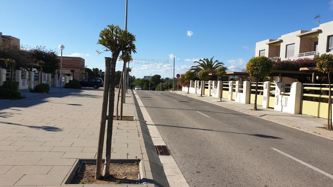Casa Junto A La Playa Costa Dorada Villa L'Ampolla Exterior foto